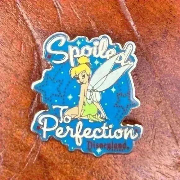 Tinker Bell Disney Trading Pin Spoiled to Perfection 2007 - Picture 3 of 8